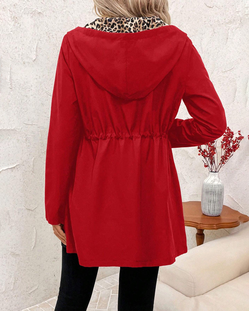 Обратим палто с качулка и леопардов принт